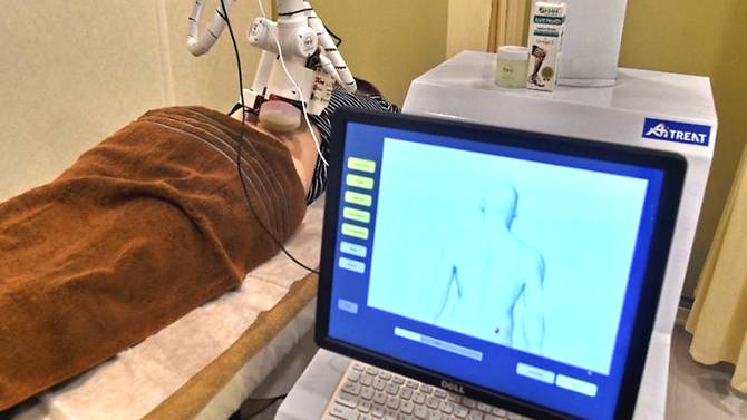 Robot Masseuse Emma 30 Begins Taking Patients At A Singapore Medical Clinic Electronics Maker