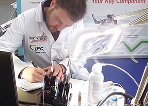 MicroCare Introduces Their Ground-Breaking ‘Green’ Cleaners at Productronica 2017