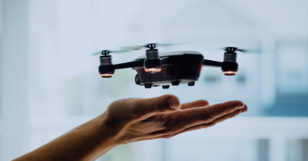 ADS-B Technology Makes it Safer for Civilians to Fly Drones