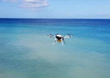 World’s first commercialized hydrogen fuel cell powers drones for humanitarian missions