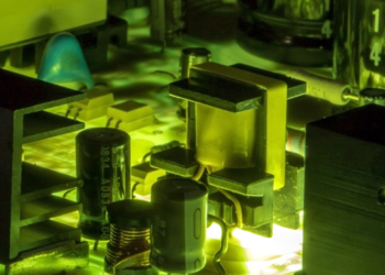 DC voltage converter – how to choose the right one?