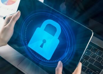 Online Courses to Master Security on Embedded Systems