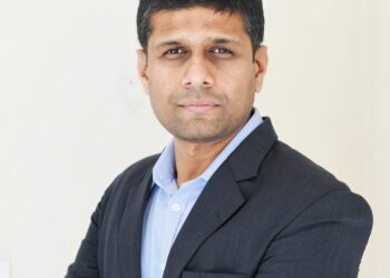 The electric mobility market is on a steep rising curve around the world