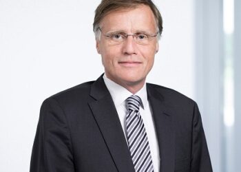 Supervisory Board appoints Jochen Hanebeck as successor to Dr. Reinhard Ploss as CEO of Infineon