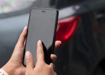 NFC in Cars, How NFC Forum CR13 Will Bring Wireless Keys to Every Car Door Handle