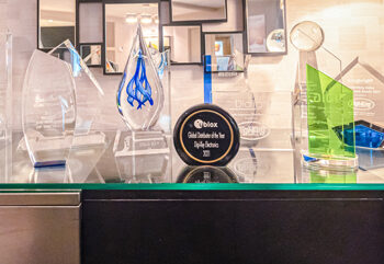 Digi-Key Electronics Wins Big at 2022 EDS Leadership Summit