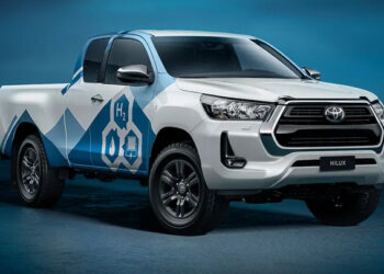 Toyota unveils hydrogen-powered pickup and SUV