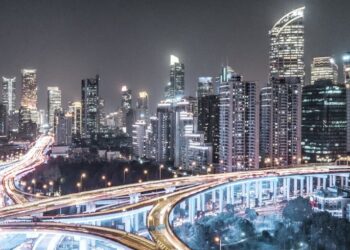 STNRG012, the new Swiss army knife of PFC controllers for LED Drivers for modern lighting