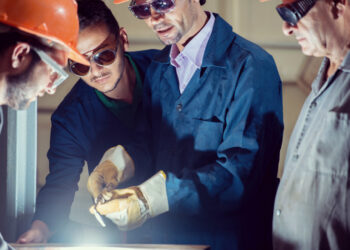 How to Improve Energy Efficiency for an Electronics Manufacturing Building