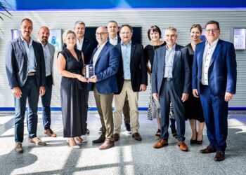 Vishay Honours EBV Elektronik with ‘Semiconductor Distributor of the Year – 2022’ Award