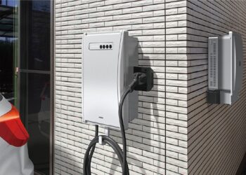 Infineon GaN solutions enable new V2X charging systems by OMRON