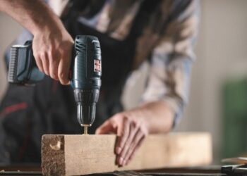 STSPIN32G4, The 1st motor controller with an integrated MCU solves 2 major challenges