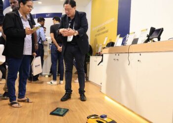 STMicroelectronics showcased Innovative products in AI, IoT and Industrial at electronica India 2024