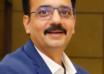 With the HDP5000e, we’re setting a new standard for retransfer card printing