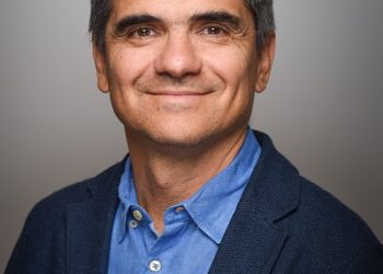 Future-Proofing Automotive Platforms: STMicroelectronics Delivers Extensible Memory for the Software-Defined Era