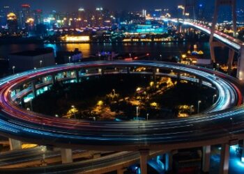 AEK-MOT: 2 new challenges facing motor control applications in cars and what we are doing to address them